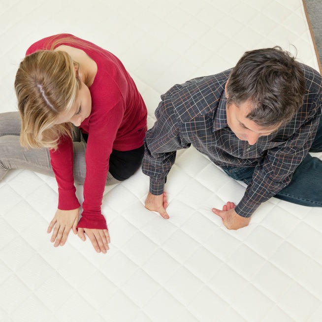 Should You Ever Buy a Mattress Online? - Restonic