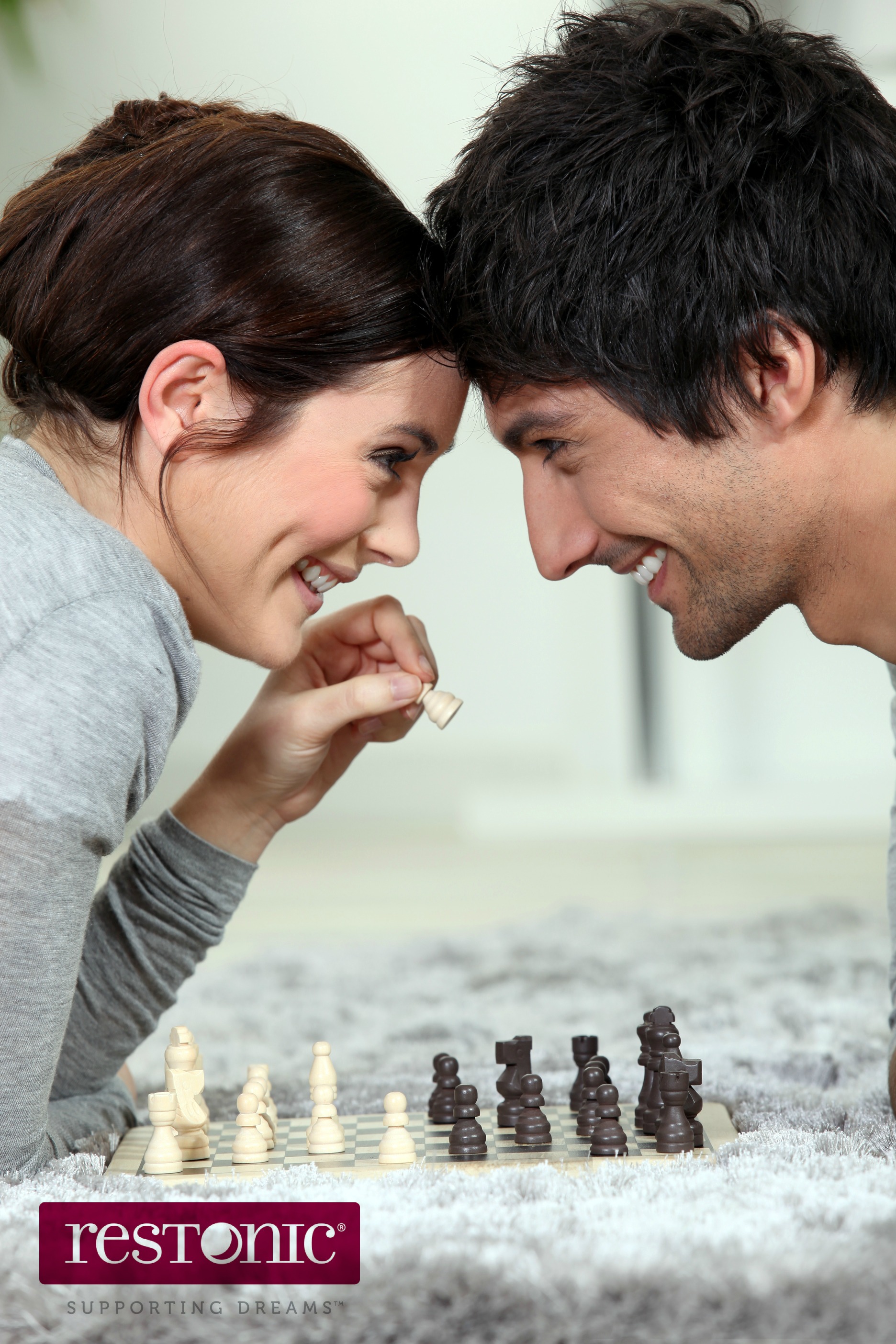 The differences between men and women's sleep habits.