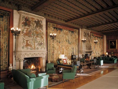 The Biltmore tapestry gallery served as inspiration behind Restonic's Biltmore mattress collection.