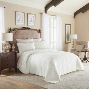 2. Biltmore Legacy Quilt Set