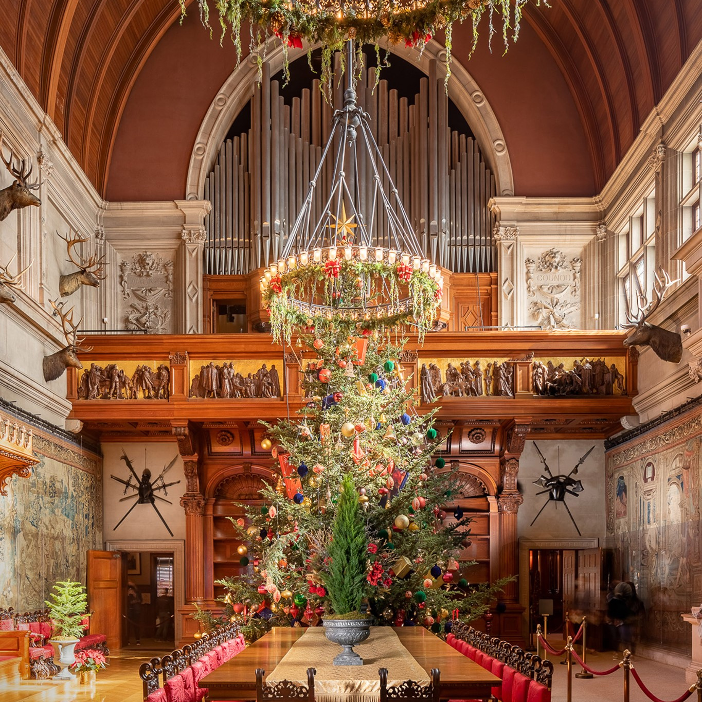 What Can We Learn from Biltmore and its LongStanding Christmas